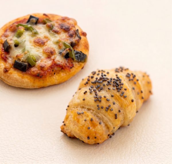 Minicroissants & Minipizzas